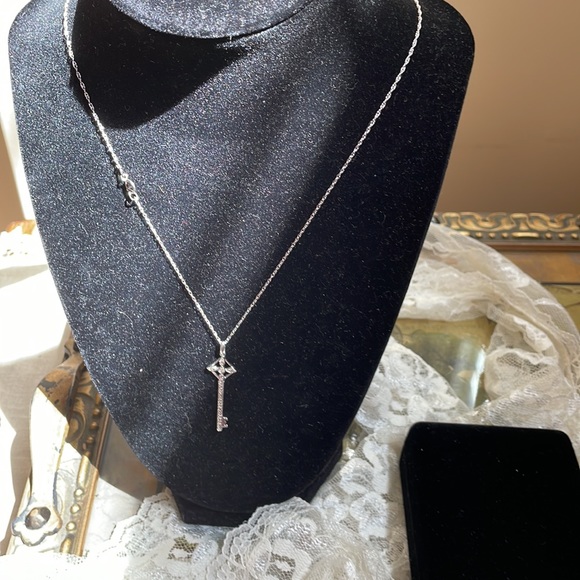 925 Sterling Diamond Key Pendant Necklace - Picture 5 of 10